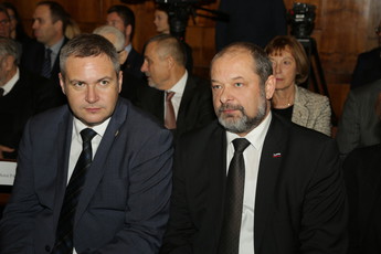 Mag. Dejan Židan, predsednik Državnega zbora in Alojz Kovšca, predsednik Državnega sveta na dnevu ustavnosti, 2018<br>(Avtor: Milan Skledar)