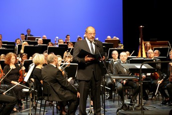 Alojz Kovšca, predsednik DS na stoletnici orkestra SNG Opera in balet<br>(Avtor: Milan Skledar)