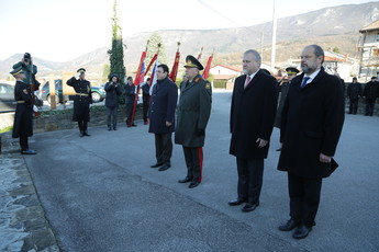 Slovesnost v počastitev stoletnice rojstva narodnega heroja Republike Azerbajdžan, Mihajla Mehdija Huseynzade<br>(Avtor: Milan Skledar)