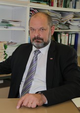 Alojz Kovšca, predsednik Državnega sveta na 62. državnem prvenstvu v oranju v Radvanju<br>(Avtor: Milan Skledar)