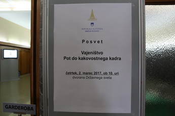 Vajeništvo - pot do kakovostnega kadra, 2017 <br>(Avtor: Milan Skledar)