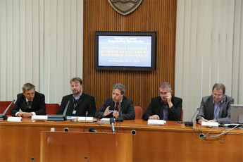 Peter Jančič, Jože Možina, Tino Mamić, Igor Pirkovič, Nenad Glücks<br>(Avtor: Milan Skledar)