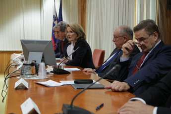 Mag. Marija Lah, državna svetnica in Branko Meh, predsednik OZS<br>(Avtor: Milan Skledar)