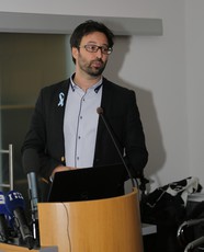 Dr. Matej Gregorič, NIJZ na novinarski konferenci Društva onkoloških bolnikov Slovenij<br>(Avtor: Milan Skledar)