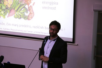Dr. Matej Gregorič, NIJZ 2018 na novinarski konferenci Društva onkoloških bolnikov Slovenije<br>(Avtor: Milan Skledar)