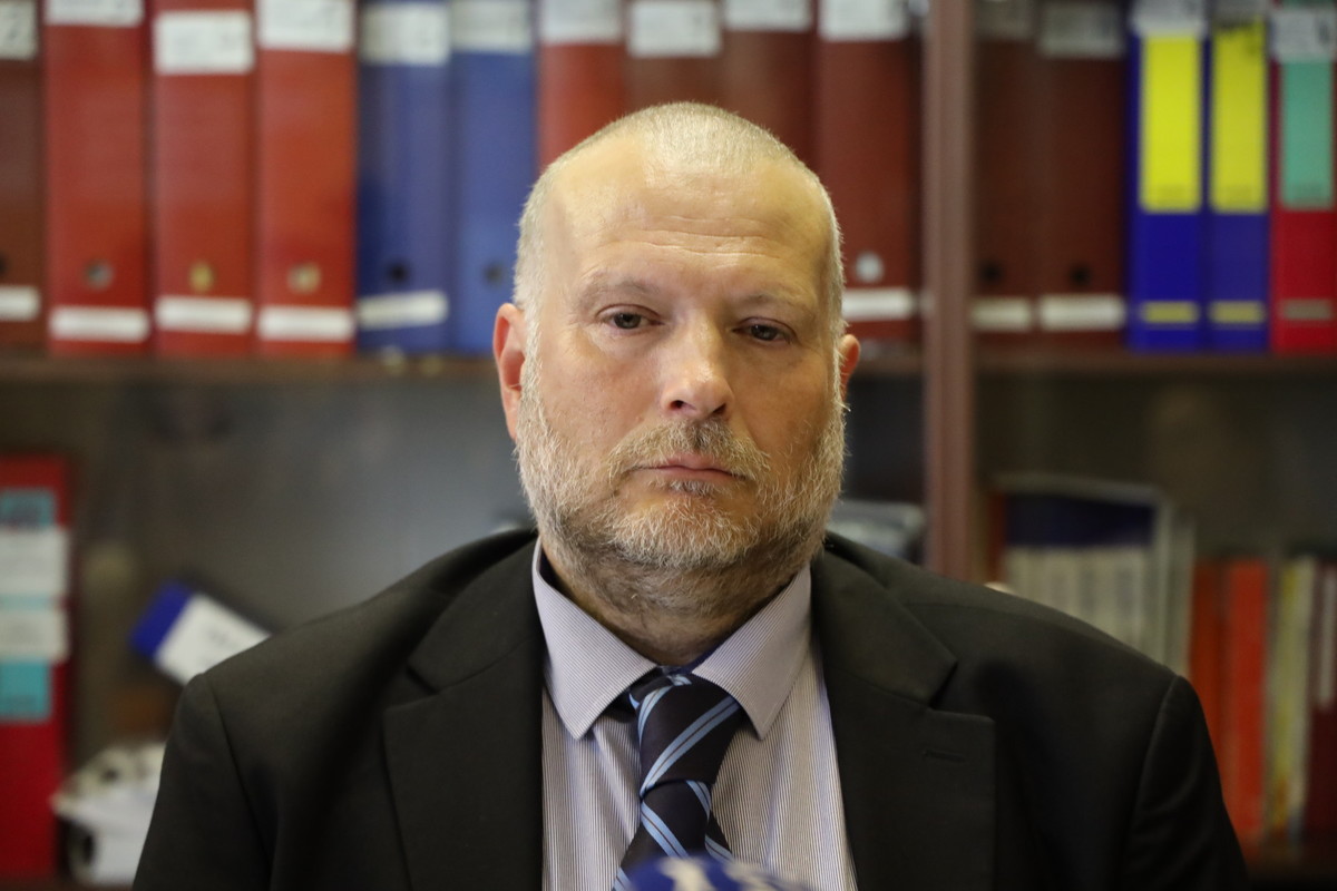 Mag. Gregor Kaplan, potomec slovenskih izgnancev in poznavalec tematike slovenskega izgnanstva<br>(Avtor: Milan Skledar)