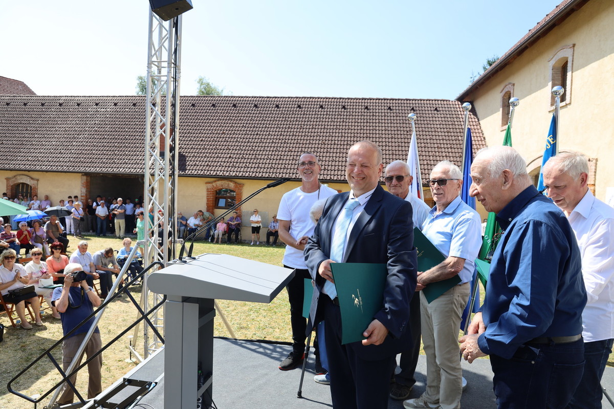 <br>(Avtor: Milan Skledar)