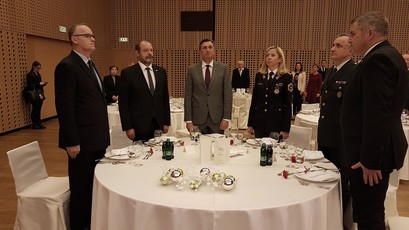 Alojz Kovšca, predsednik Državnega sveta, Borut Pahor, predsednik Republike Slovenije, mag. Dejan Židan, predsednik Državnega zbora na sprejemu za svojce padlih v vojni za Slovenijo 1991.<br>(Avtor: Milan Skledar)