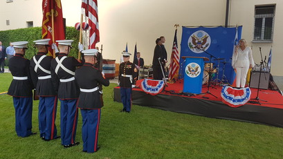 Svečanost in predvajanje državne himne Združenih držav Amerike<br>(Avtor: Milan Skledar)