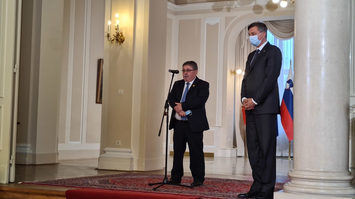 Slovesnost ob vročitvi državnih odlikovanj v predsedniški palači, 2021<br>(Avtor: Milan Skledar)