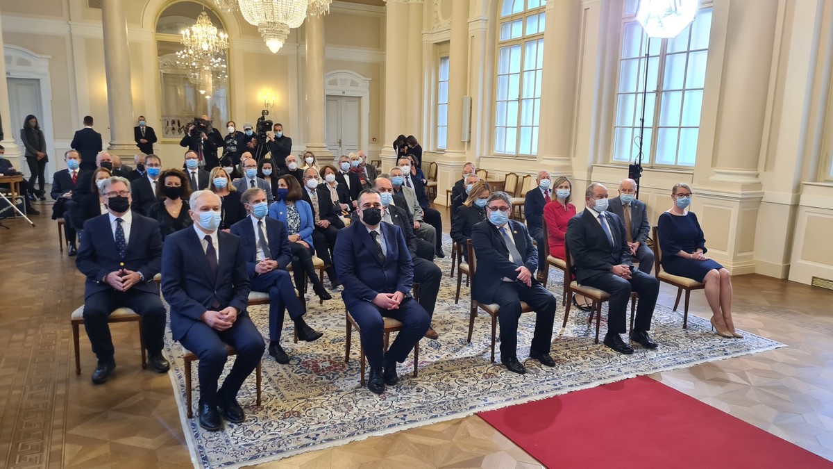 Slovesnost ob vročitvi državnih odlikovanj v predsedniški palači, 2021<br>(Avtor: Milan Skledar)