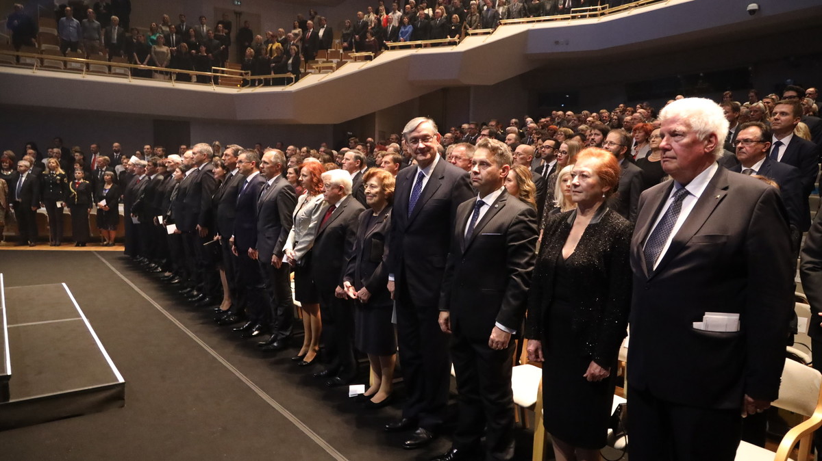 Častni gostje na državni počastitvi dneva samostojnosti in enotnosti<br>(Avtor: Milan Skledar)