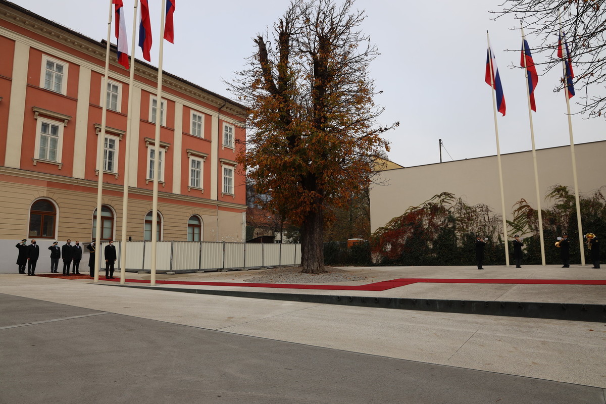 Osrednja spominska slovesnost ob dnevu spomina na mrtve, 2020<br>(Avtor: Milan Skledar)