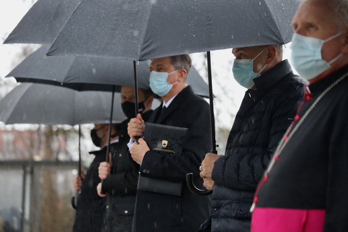 Alojz Kovšca, predsednik Državnega sveta RS na žalni slovesnosti v spomin preminulim v času epidemije Covid-19 na ljubljanskih Žalah<br>(Avtor: Milan Skledar)