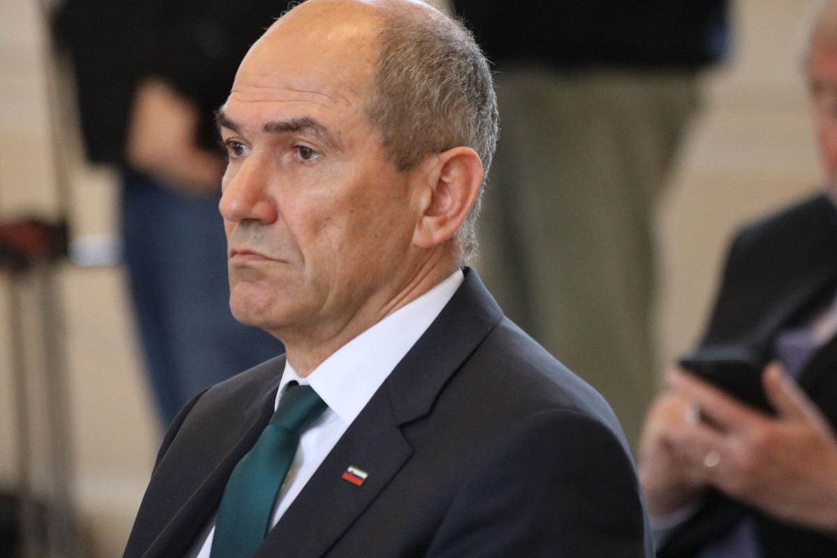 Janez Janša, predsednik vlade RS,  Slovesnost ob 30. obletnici izvolitve osamosvojitvene vlade Republike Slovenije<br>(Avtor: Milan Skledar)