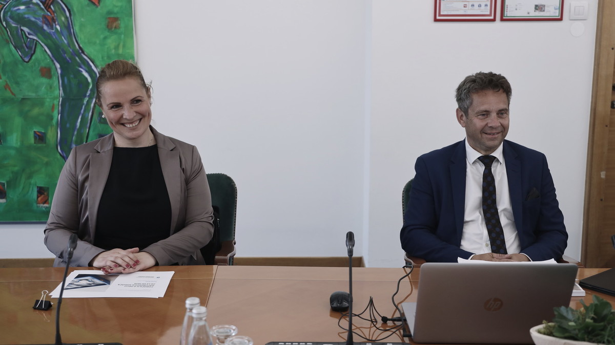 35. seja Komisije Državnega sveta za gospodarstvo, obrt, turizem in finance<br>(Avtor: Milan Skledar)