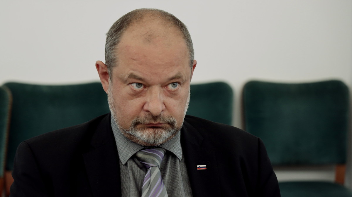 Alojz Kovšca, predsednik Državnega sveta, 35. seja Komisije Državnega sveta za gospodarstvo, obrt, turizem in finance<br>(Avtor: Milan Skledar)