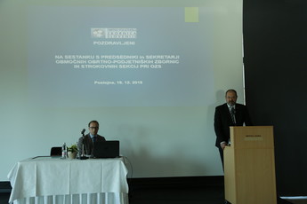 Alojz Kovšca, predsednik DS na delovnem srečanju DS in OZS, 2018 v Postojni<br>(Avtor: Milan Skledar)