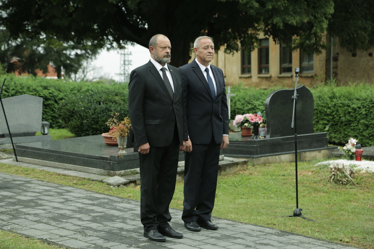 Predsednik Državnega sveta RS Alojz Kovšca in župan Moravskih Toplic Alojz Glavač v Kančevcih na Goričkem<br>(Avtor: Milan Skledar)