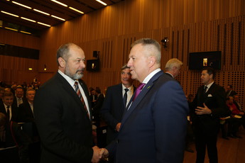 Alojz Kovšca, predsednik Državnega sveta in Zdravko Počivalšek, Minister za gospodarski razvoj in tehnologijo na 13. Vrhu slovenskega gospodarstva<br>(Avtor: Milan Skledar)
