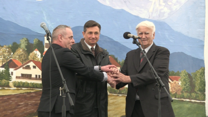 Stanislav Poglajen, župan občine Komenda, Peter Vrisk, predsednik Republike Slovenije in Alojz Lah, predsednik Konjeniškega kluba Komenda<br>(Avtor: Milan Skledar)