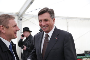 Borut Pahor, predsednik Republike Slovenije in Peter Vrisk, predsednik Zadružne zveze Slovenije<br>(Avtor: Milan Skledar)