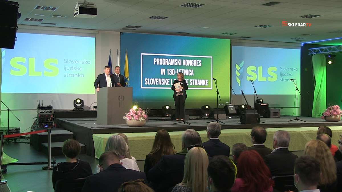 Praznovanje 130-letnice SLS, programski kongres in predvolilno srečanje Povežimo Slovenijo<br>(Avtor: Milan Skledar)