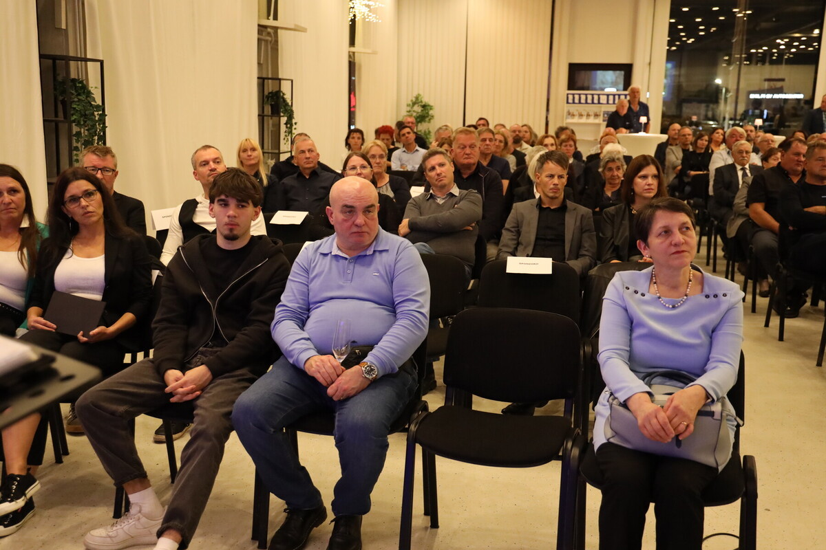 50-letnica Območne obrtno-podjetniške zbornice Ljubljana Bežigrad<br>(Avtor: Milan Skledar)