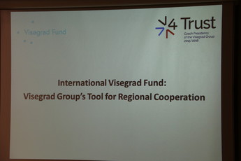 Visegrad Group 25th Anniversary - Past and Future, 25-letnica Višegrajske skupine<br>(Avtor: Milan Skledar)