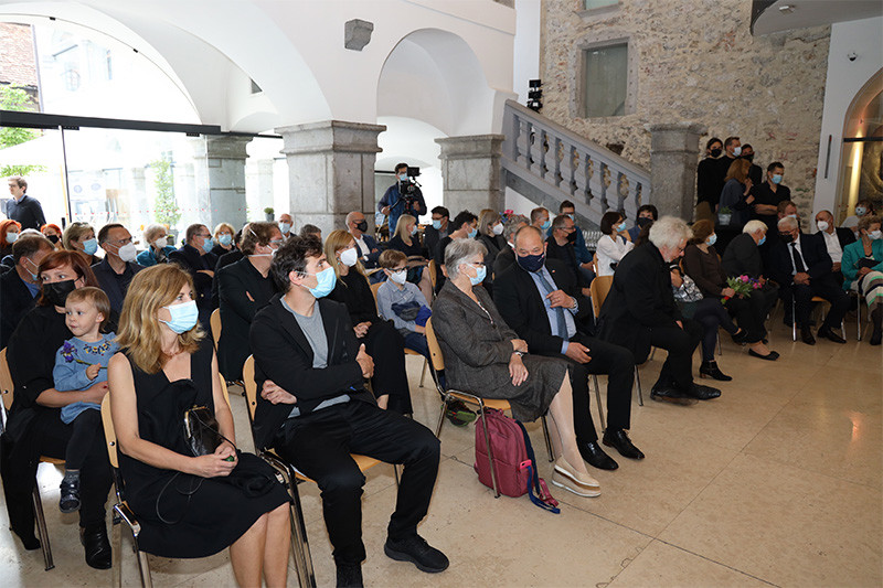 Predsednik Državnega sveta Alojz Kovšca se je v Mestnem muzeju v Ljubljani, 7. junija 2021, udeležil slovesne podelitve Plečnikovih odličij<br>(Avtor: Milan Skledar)