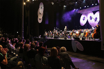 Glasbena točka na otvoritvi 31. mednarodnega festivala Imago Sloveniae in Poletja v stari Ljubljani<br>(Avtor: Milan Skledar)