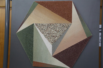 Razstava slik iz peska v Državnem svetu<br>(Avtor: Milan Skledar)