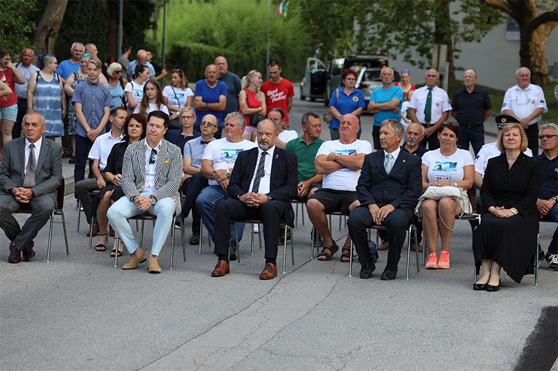 Predsednik Državnega sveta RS, Alojz Kovšca in državni svetniki se udeležujejo najrazličnejših dogodkov v naši državi in včasih tudi v tujini<br>(Avtor: Milan Skledar)