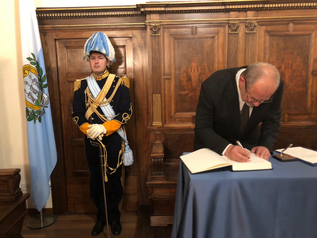 Predsednik Državnega sveta RS Alojz Kovšca na uradnem obisku v San Marinu<br>(Avtor: Milan Skledar)