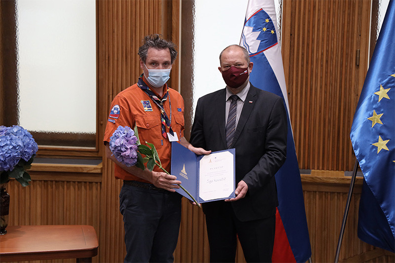 Podelitev plaket najzaslužnejšim prostovoljkam in prostovoljcem za leto 2020<br>(Avtor: Milan Skledar)