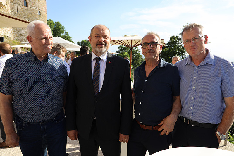  Poletni sprejem Obrtno-podjetniške zbornice Slovenije<br>(Avtor: Milan Skledar)