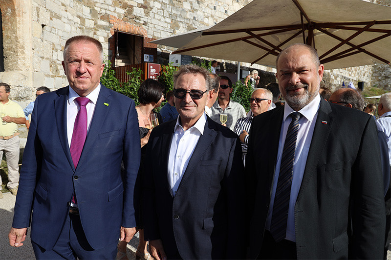  Poletni sprejem Obrtno-podjetniške zbornice Slovenije<br>(Avtor: Milan Skledar)
