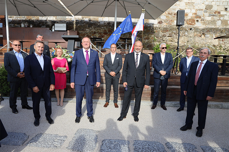  Poletni sprejem Obrtno-podjetniške zbornice Slovenije<br>(Avtor: Milan Skledar)