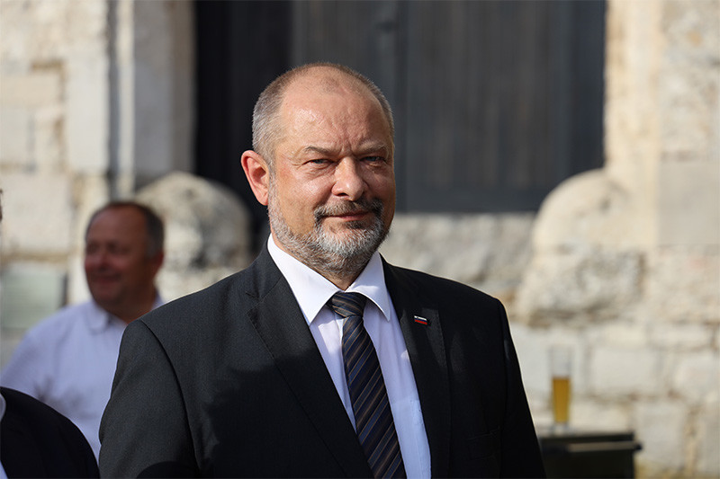 Alojz KMovšca, predsednik DS RS. Poletni sprejem Obrtno-podjetniške zbornice Slovenije<br>(Avtor: Milan Skledar)