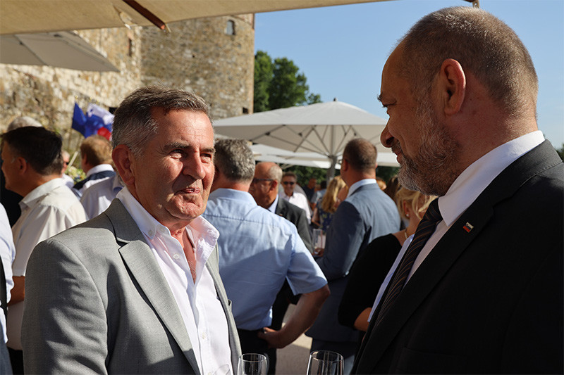  Poletni sprejem Obrtno-podjetniške zbornice Slovenije<br>(Avtor: Milan Skledar)
