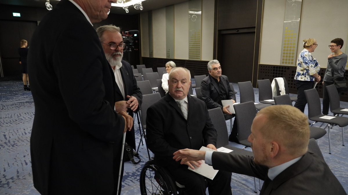 Danijel Kastelic na 50. obletnici Društva distrofikov Slovenije, 2019<br>(Avtor: Milan Skledar)