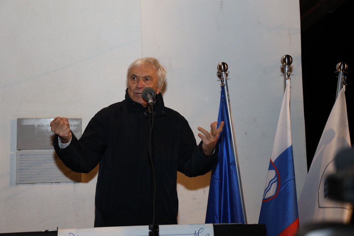 Osrednja prireditev občine Medvode ob Dnevu samostojnosti in enotnosti na Sv. Jakobu<br>(Avtor: Milan Skledar)