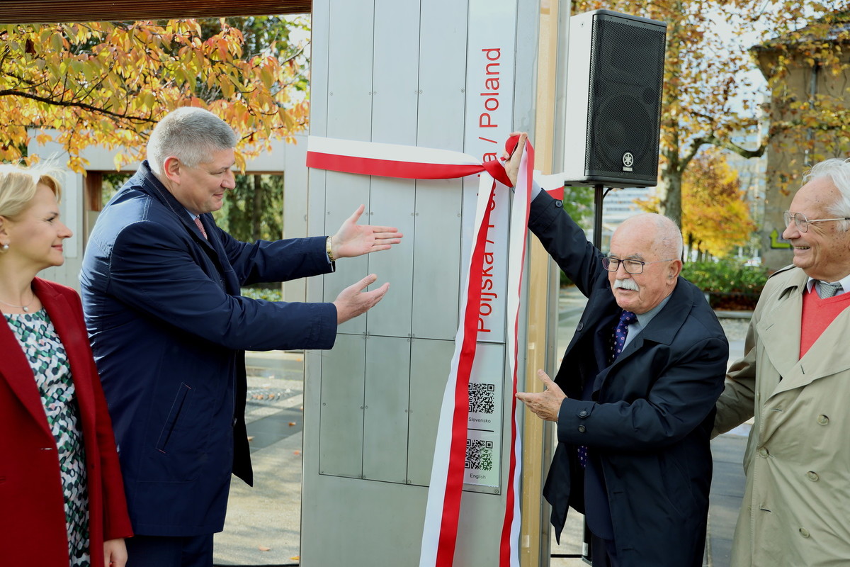 14. širitev Združenih rastočih knjig sveta, Navje v Ljubljani, 2019<br>(Avtor: Milan Skledar)