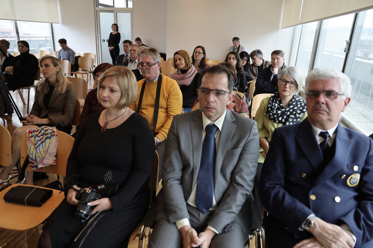 Slavnostna podelitev plaket<br>(Avtor: Milan Skledar)