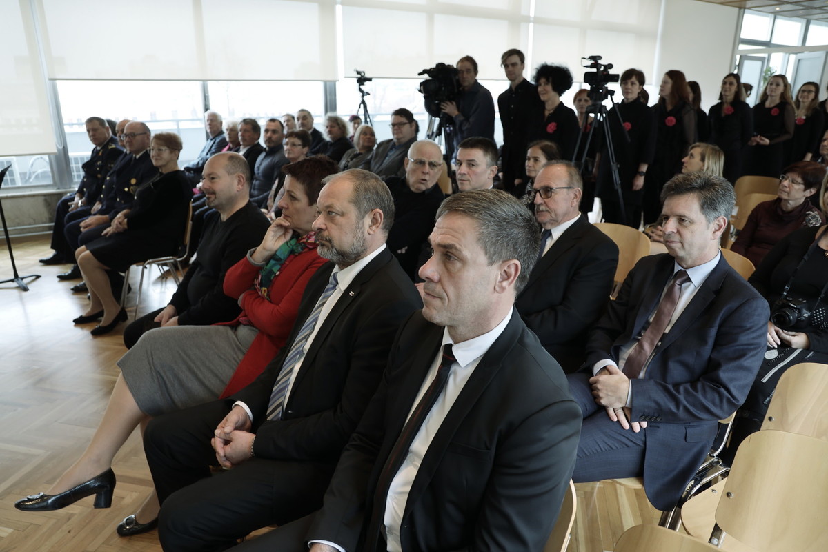 Slavnostna podelitev plaket<br>(Avtor: Milan Skledar)