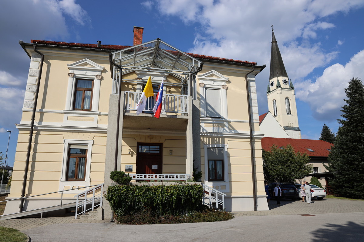 15. obletnica škofije Murska Sobota, 30. obletnica samostojnosti RS in 102. obletnica združitve Prekmurja z matično domovino