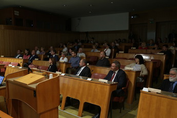 Ogled filma: Za prekmurje gre! ob 100. obletnici združitve prekmurskih Slovencev<br>(Avtor: Milan Skledar)