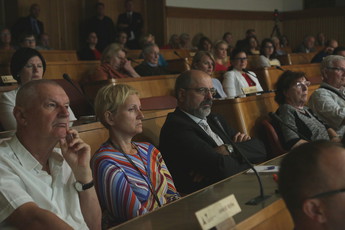 Ogled filma: Za prekmurje gre! ob 100. obletnici združitve prekmurskih Slovencev<br>(Avtor: Milan Skledar)