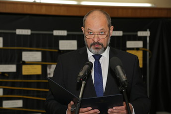 Alojz Kovšca, predsednik DS na odprtju razstave Vizije SO 13, 2018 <br>(Avtor: Milan Skledar / S-tv)