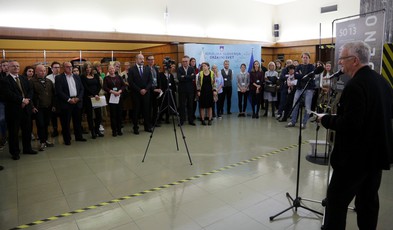 Jurij Kobe, predsednik Društva arhitektov Ljubljana na odprtju razstave Vizije SO 13, 2018 <br>(Avtor: Milan Skledar / S-tv)